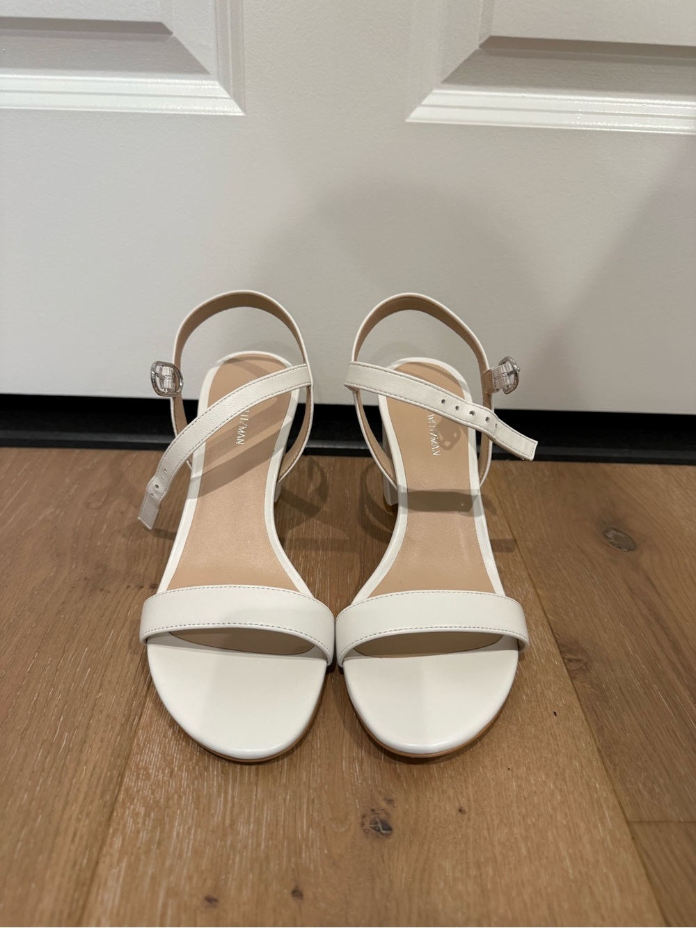 Stuart Weitzman Off-White Tibby 75 Sandals
